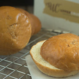 W/W Burger Bun ( 2 Pcs )