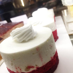 Red Velvet Pastry