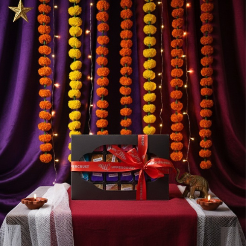 24-Cavity Chocolate Box Window